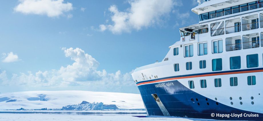 Die HANSEATIC spirit im Weddelmeer - © Hapag-Lloyd Cruises