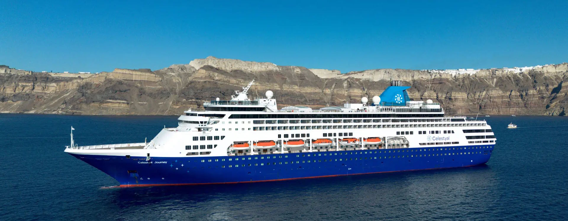 Celestyal Journey - Santorini - © Celestyal Cruises