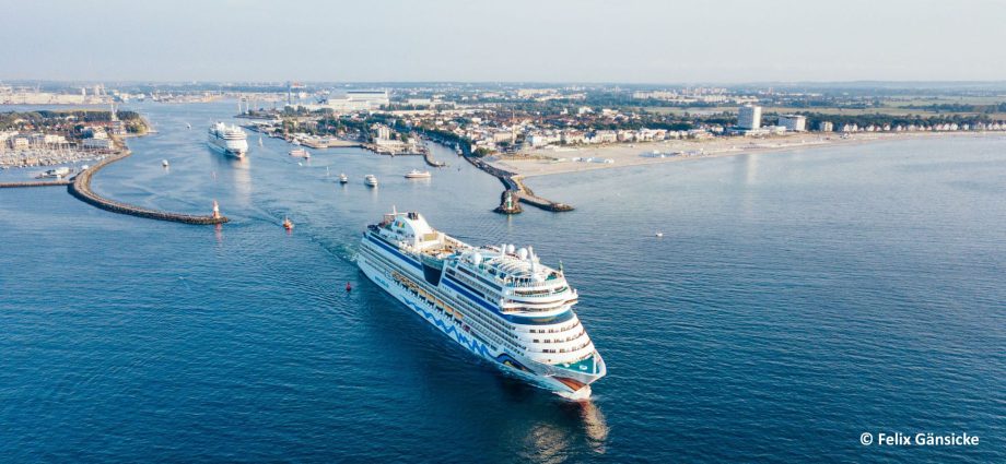 AIDA - Warnemünde - © Felix Gänsicke