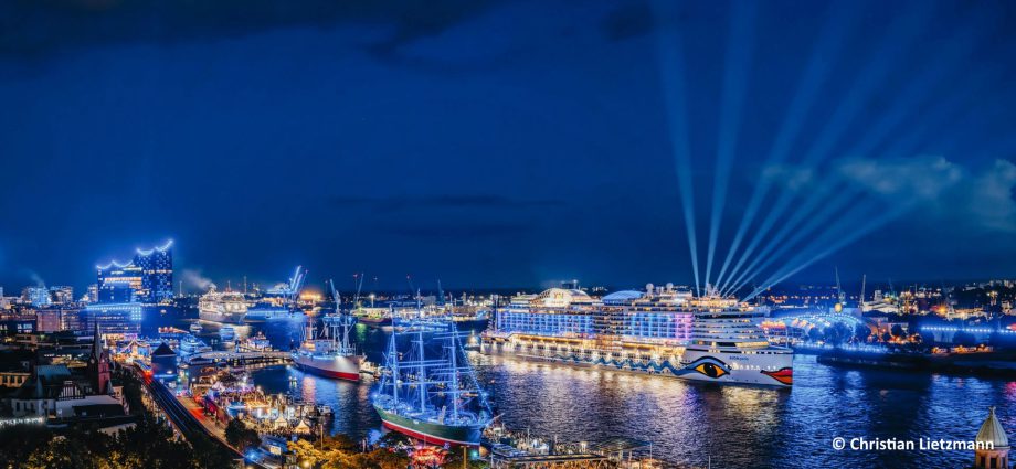 AIDAperla - Hamburg - Cruise Days Parade 2025 - © Christian Lietzmann