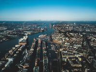 Luftaufnahme   HafenCity und Landungsbrücken   © Mediaserver Hamburg   Doublevision