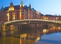 Speicherstadt Zollkanal am Abend   © mediaserver.hamburg.de   Andreas Vallbracht