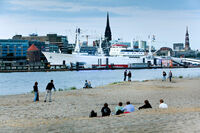 Cap San Diego vom Elbstrand gegenüber   © Mediaserver Hamburg   Jörg Modrow