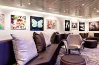 LUMAS Galerie auf der Mein Schiff 1 – © TUI Cruises (3)