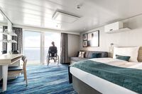 Barrierefreie Balkonkabine auf der Mein Schiff 1 – © TUI Cruises